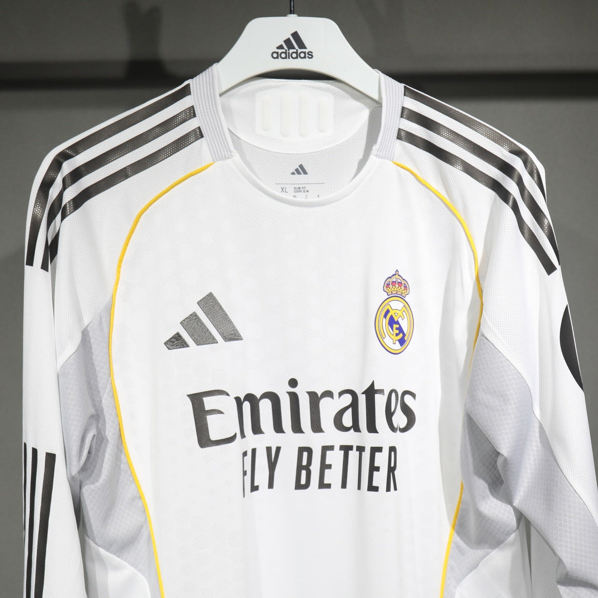 Jersey Real Madrid 2025-26 Local blanco, foto 6 de 6