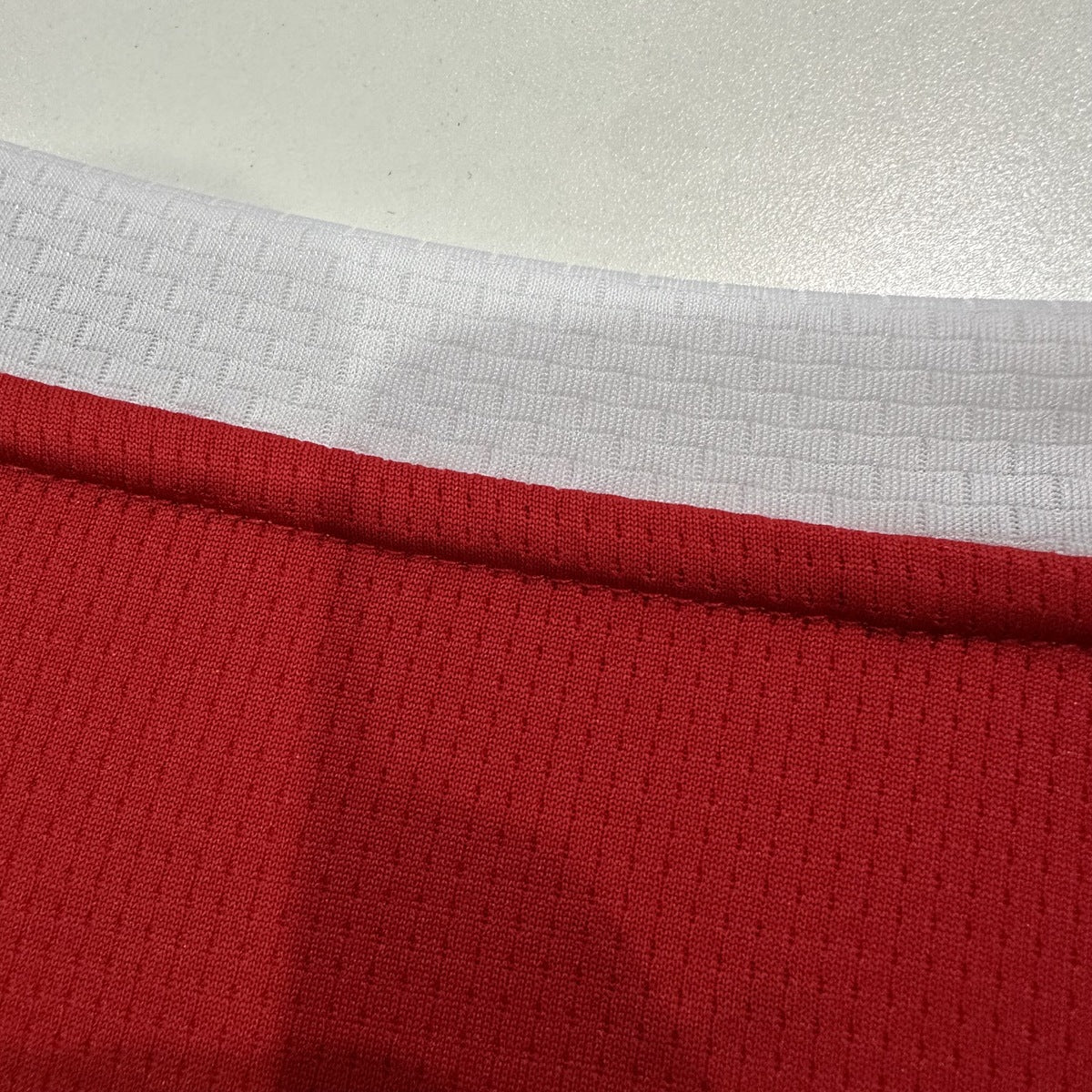 Jersey Southampton 2026-27 Local rojo, foto 6 de 7