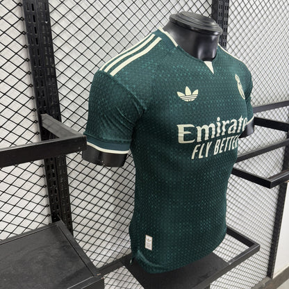 Jersey Real Madrid 2026-27 Visitante verde, foto 7 de 9
