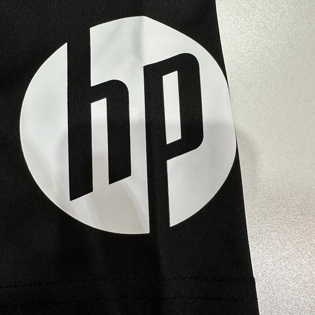 Jersey Real Madrid 2025-26 Portero negro, foto 6 de 7