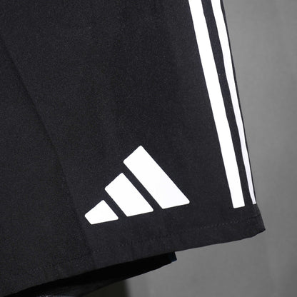 Short Newcastle United adidas 2025 Local negro, foto 4 de 5