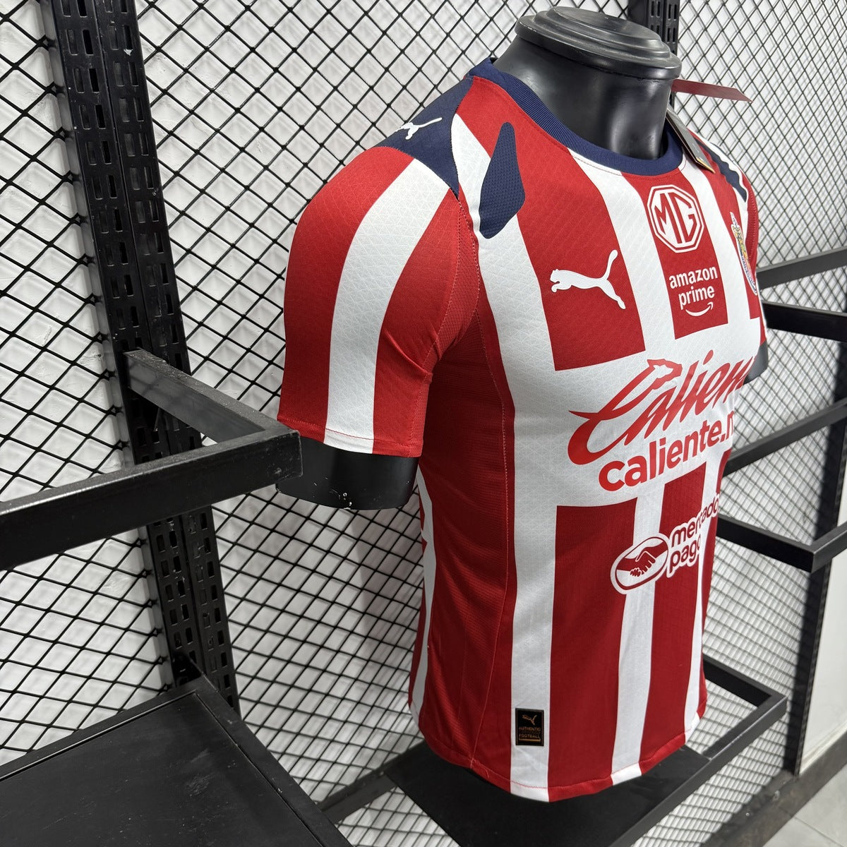 Jersey Chivas Guadalajara 2025-26 Local rojo, foto 7 de 10