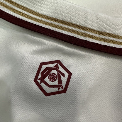 Jersey Arsenal 2025-26 Tercero blanco, foto 7 de 8