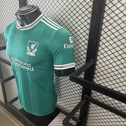 Jersey Liverpool 2025-26 Tercero verde, foto 8 de 11