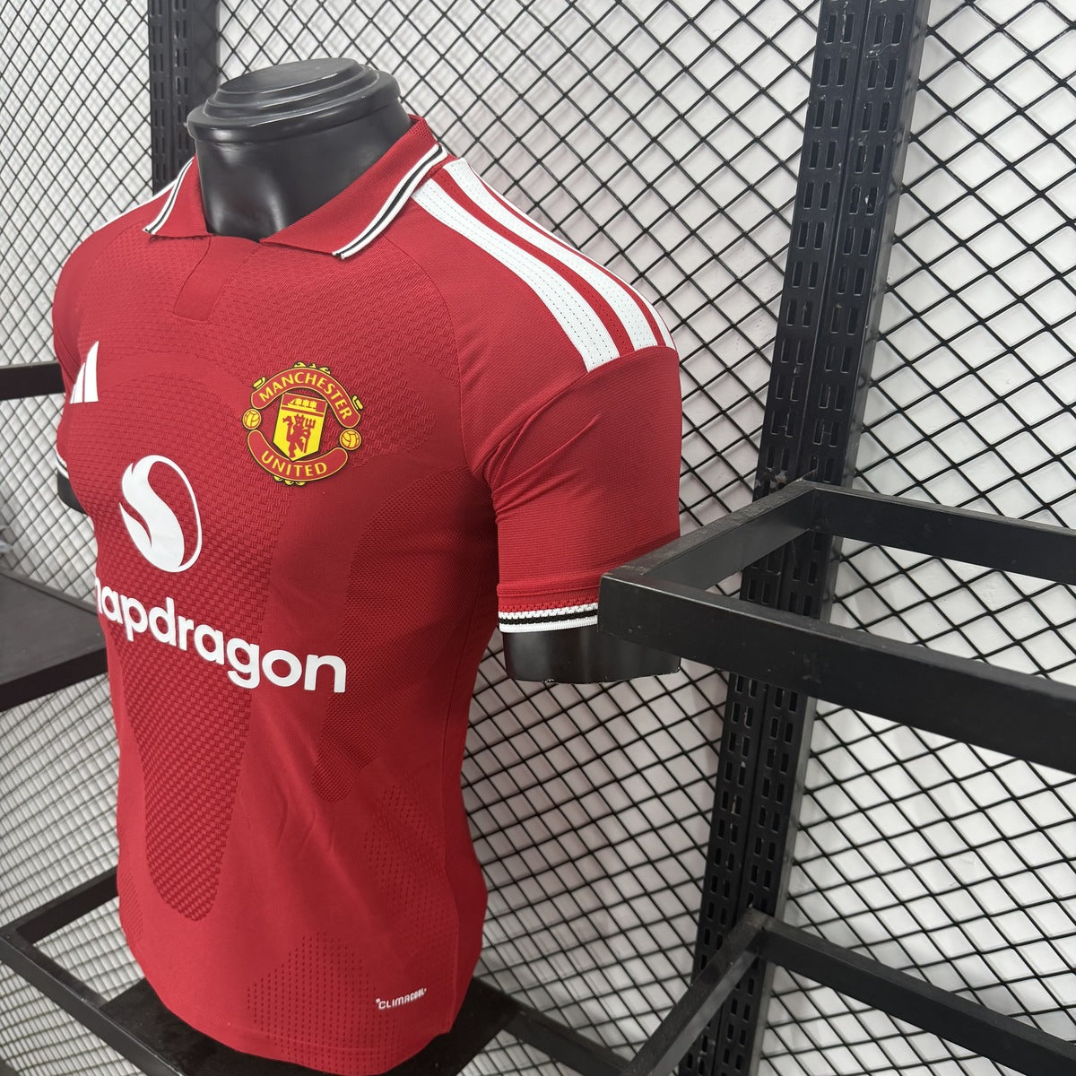 Jersey Manchester United 2026-27 Local rojo, foto 8 de 10