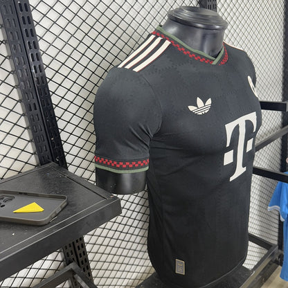 Jersey Bayern Múnich 2025-26 Tercero negro, foto 8 de 11