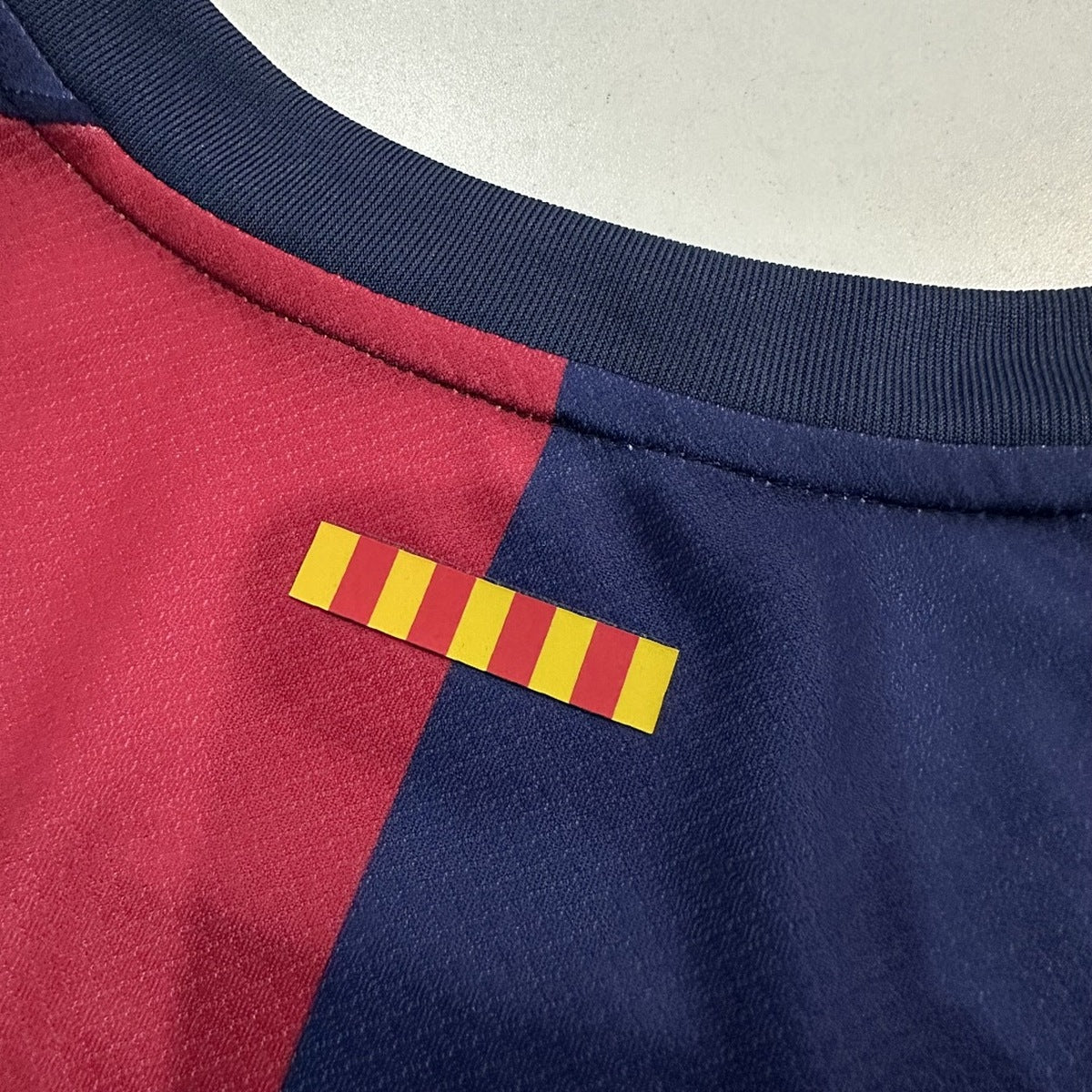 Jersey FC Barcelona 2024-25 Edición Especial Travis Scott rojo, foto 7 de 8