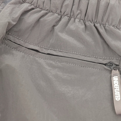 Short UNDEFEATED Gris, foto 5 de 9