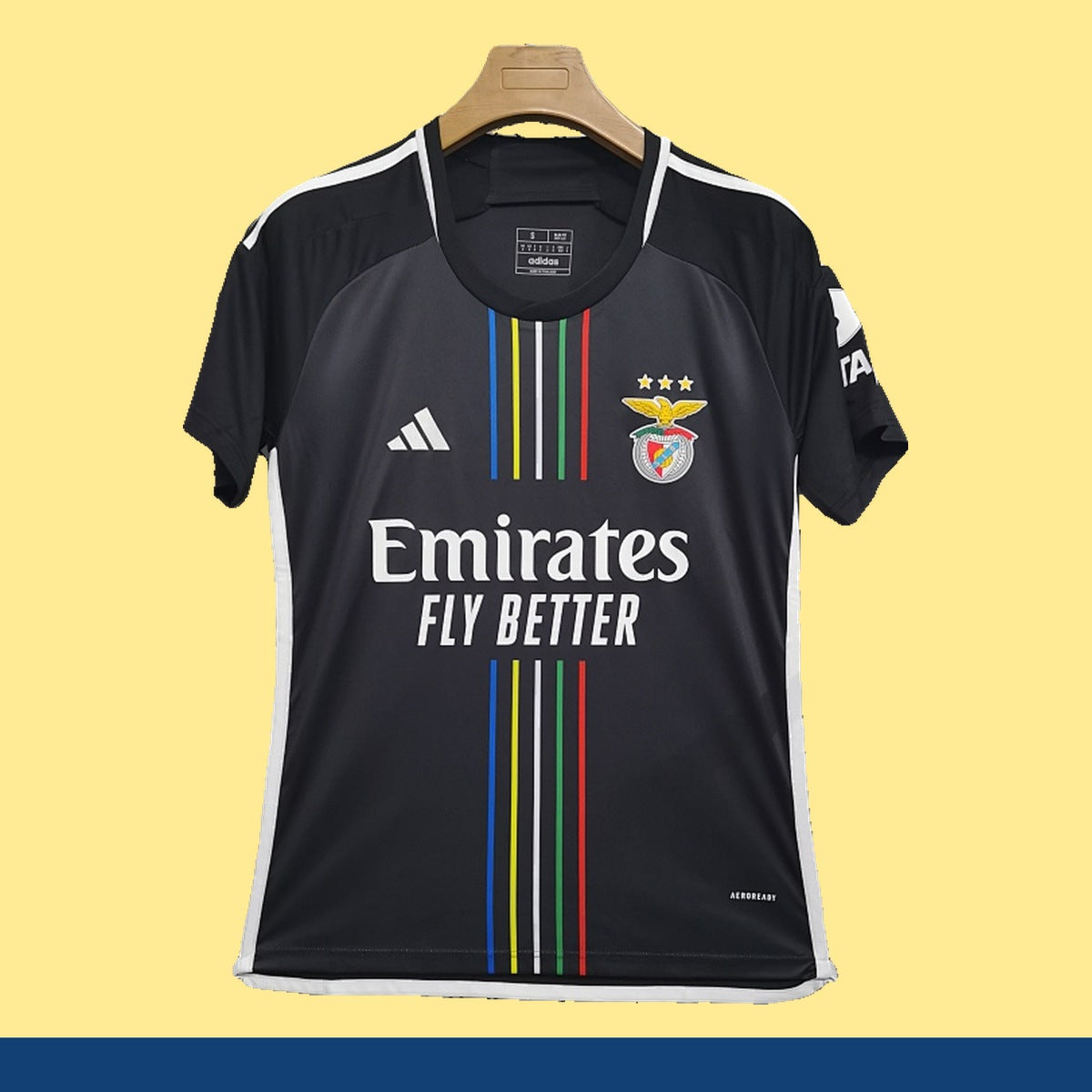 Jersey Benfica 2023-24 Visitante negro, foto 1 de 7
