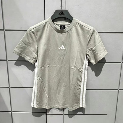 Playera adidas Tres Franjas Laterales, foto 2 de 2