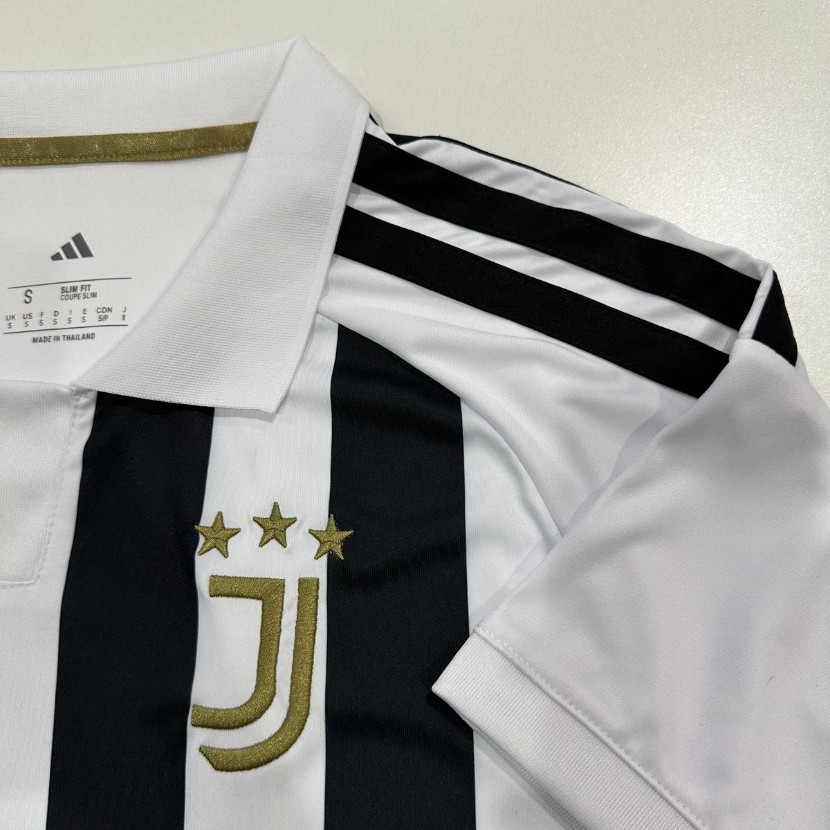 Jersey Juventus 2026-27 Local blanco, foto 7 de 7