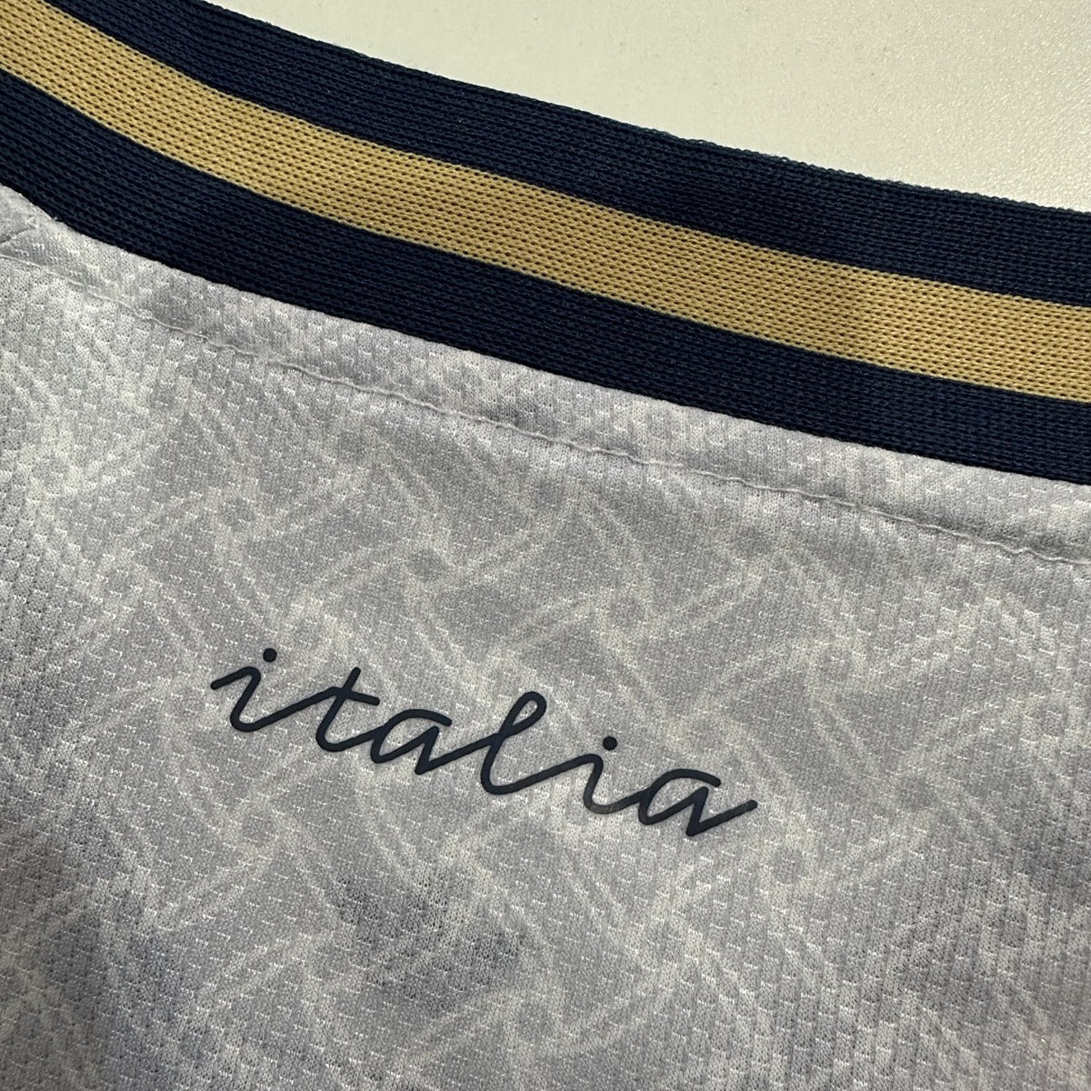 Jersey Italia 2026 Visitante blanco, foto 8 de 9