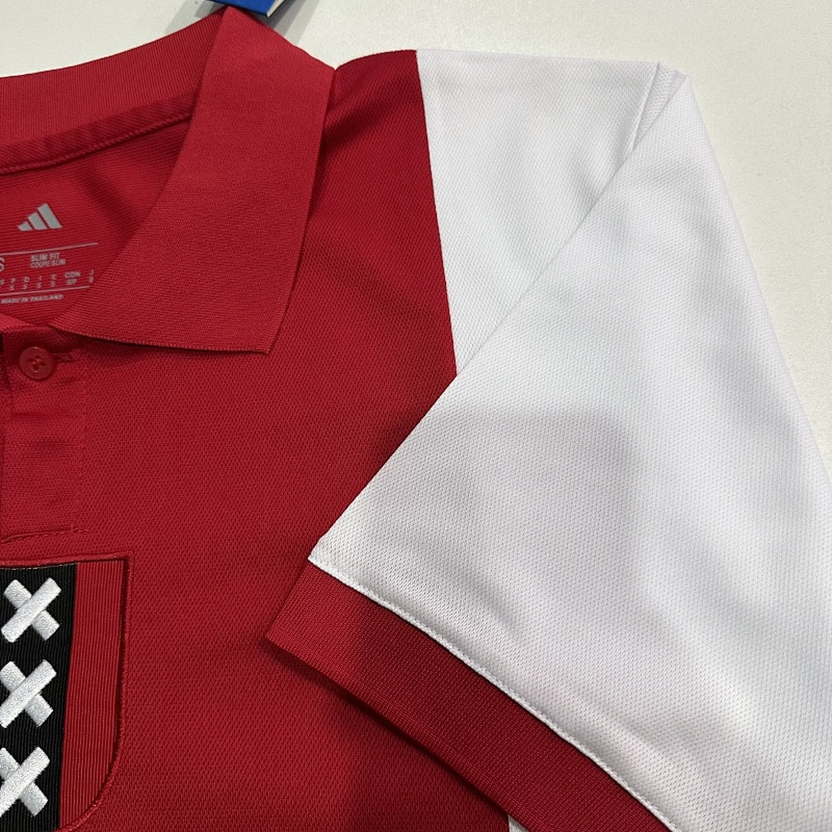 Jersey Ajax 2024-25 Edición Especial 125 Aniversario rojo, foto 8 de 8