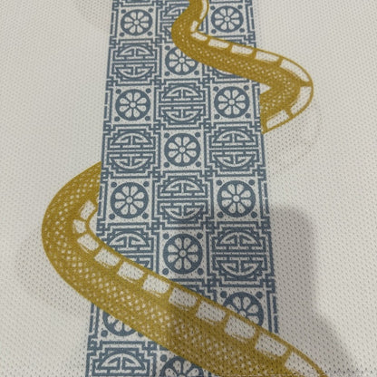 Jersey Tottenham 2024-25 Prepartido Año de la Serpiente blanco, foto 8 de 8