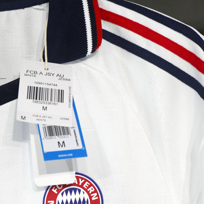 Jersey Bayern Múnich 2026-27 Visitante blanco, foto 5 de 8