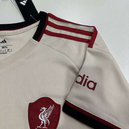Jersey Liverpool 2025-26 Visitante beige, foto 7 de 7