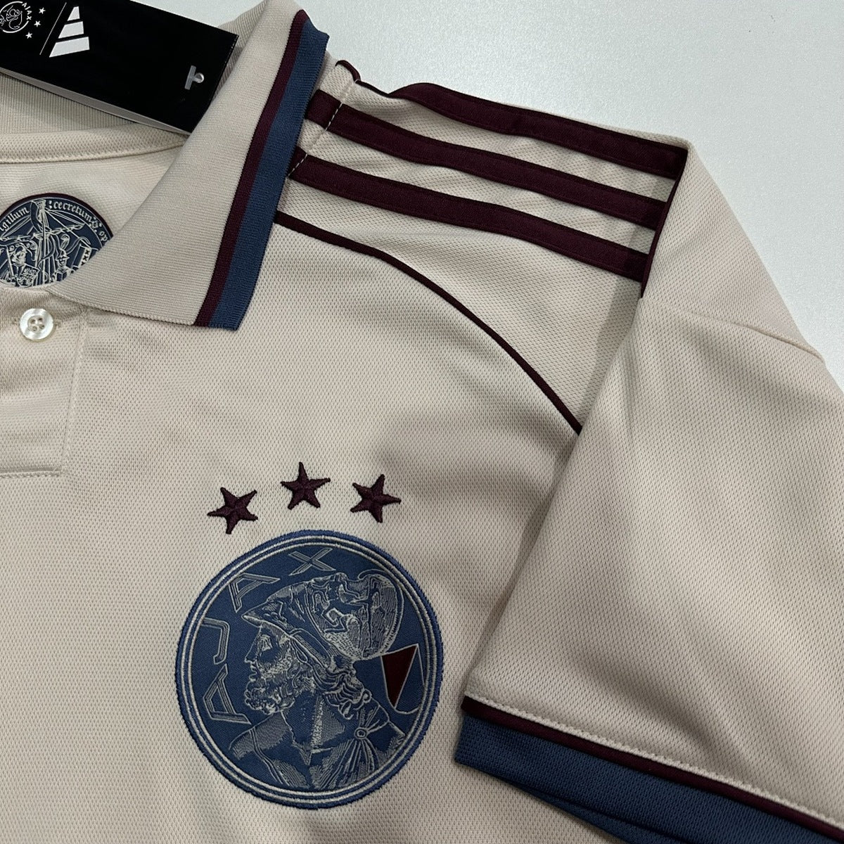 Jersey Ajax 2025-26 Tercero beige, foto 8 de 8