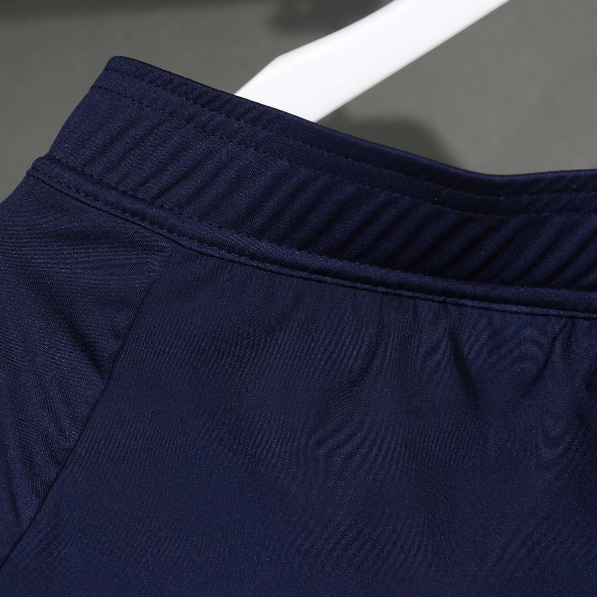 Short Arsenal adidas 2025 Visitante azul marino, foto 3 de 5