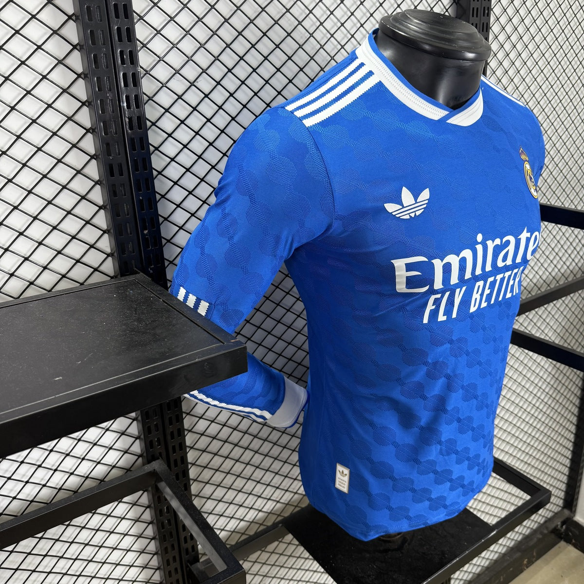 Jersey Real Madrid 2025-26 Tercero azul, foto 9 de 11