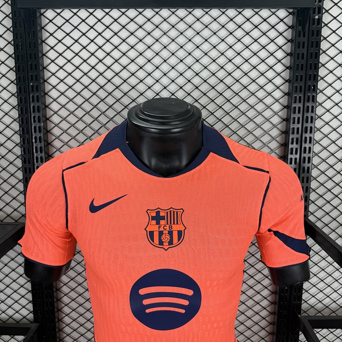 Jersey FC Barcelona 2025-26 Tercero naranja, foto 9 de 10