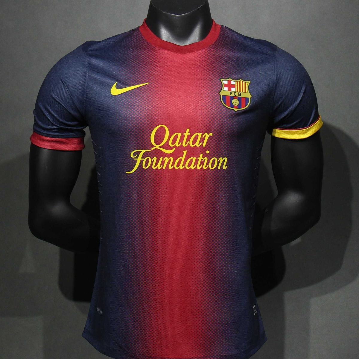 Jersey FC Barcelona 2012-13 Local azul marino, foto 5 de 11