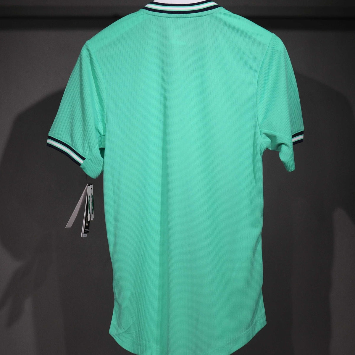 Jersey Real Madrid 2019-20 Tercero verde, foto 5 de 10