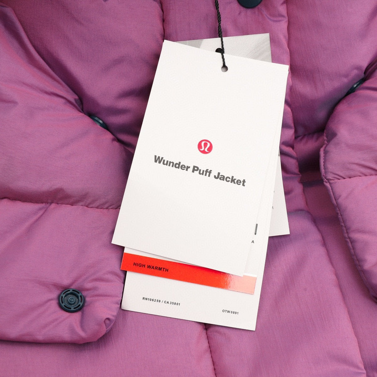 Chamarra de Plumas lululemon Wunder Puff 5 Paneles Rosa, foto 4 de 9
