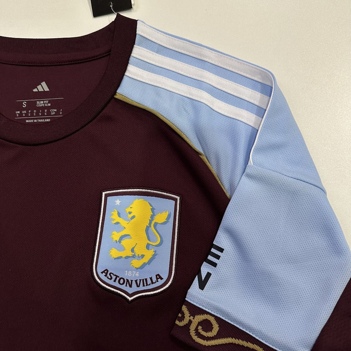 Jersey Aston Villa 2025-26 Local, foto 8 de 8