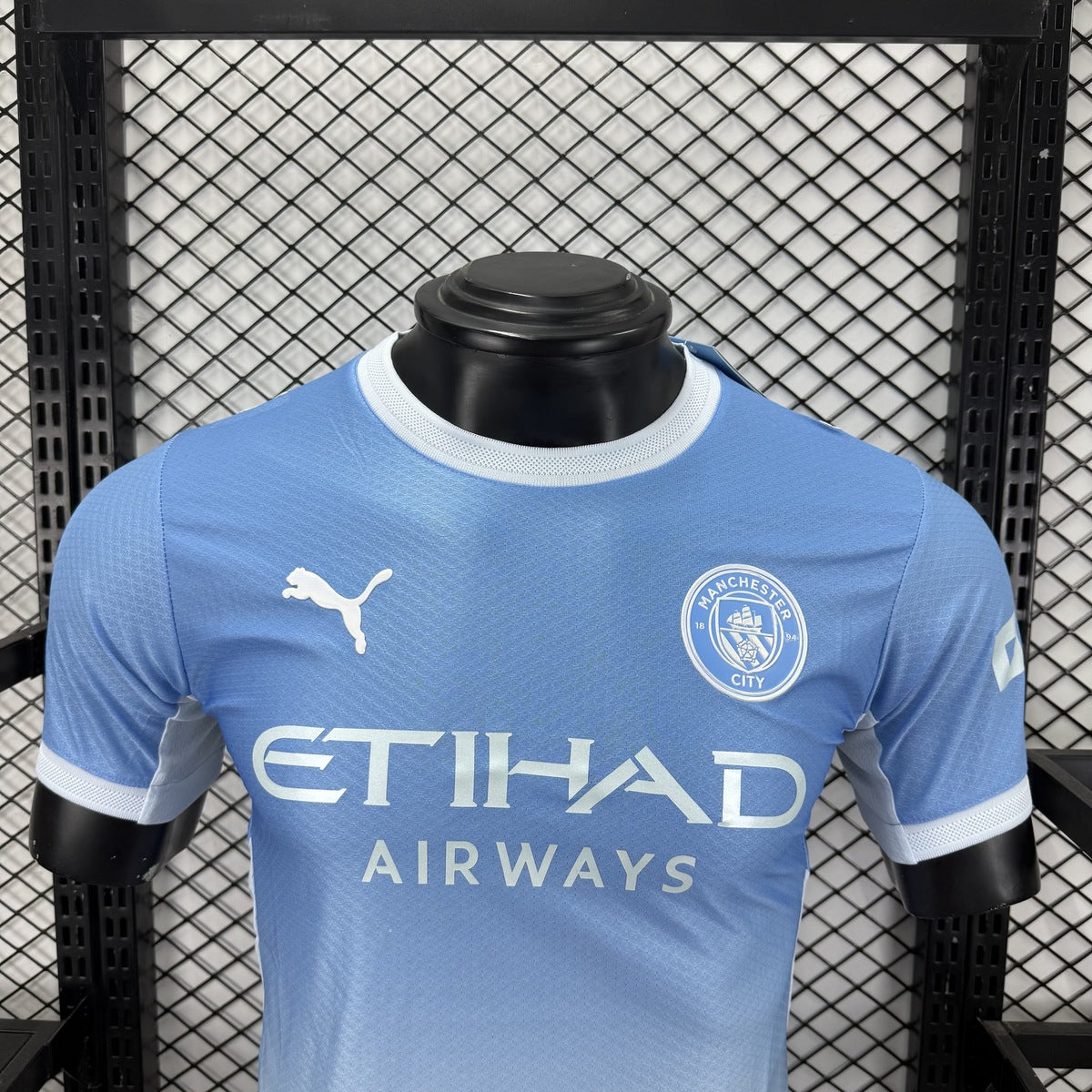 Jersey Manchester City 2026-27 Local azul, foto 9 de 10