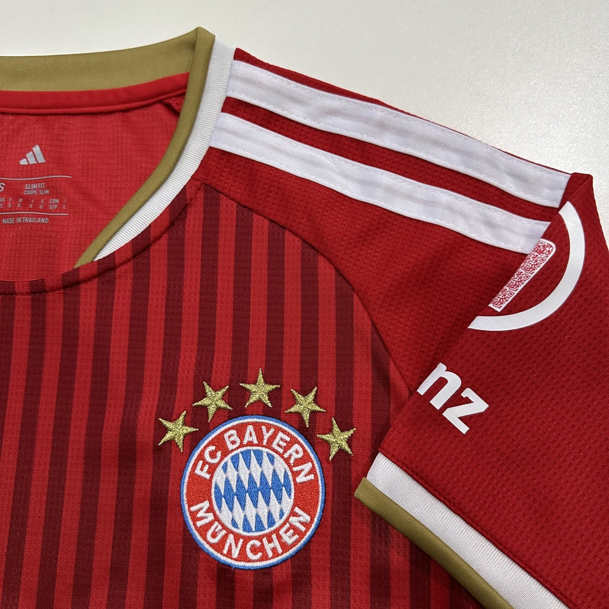 Jersey Bayern Múnich 2026-27 Local rojo, foto 8 de 8