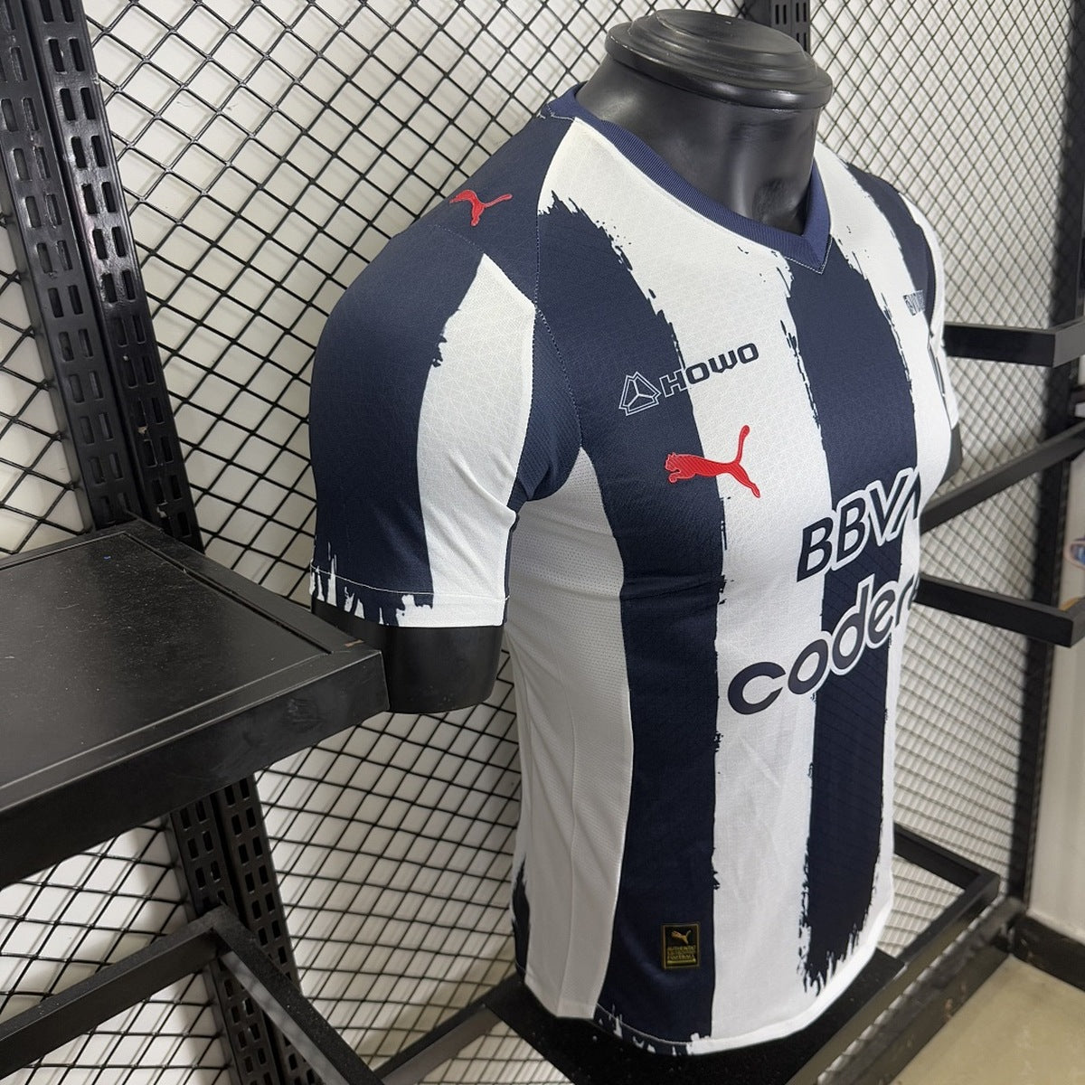Jersey Rayados Monterrey 2025-26 Local blanco, foto 9 de 11