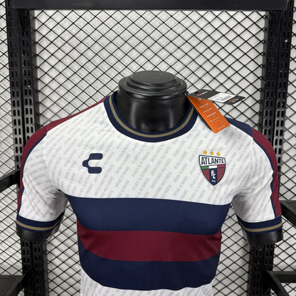 Jersey Atlante 2026-27 Visitante Sin Patrocinios blanco, foto 9 de 10