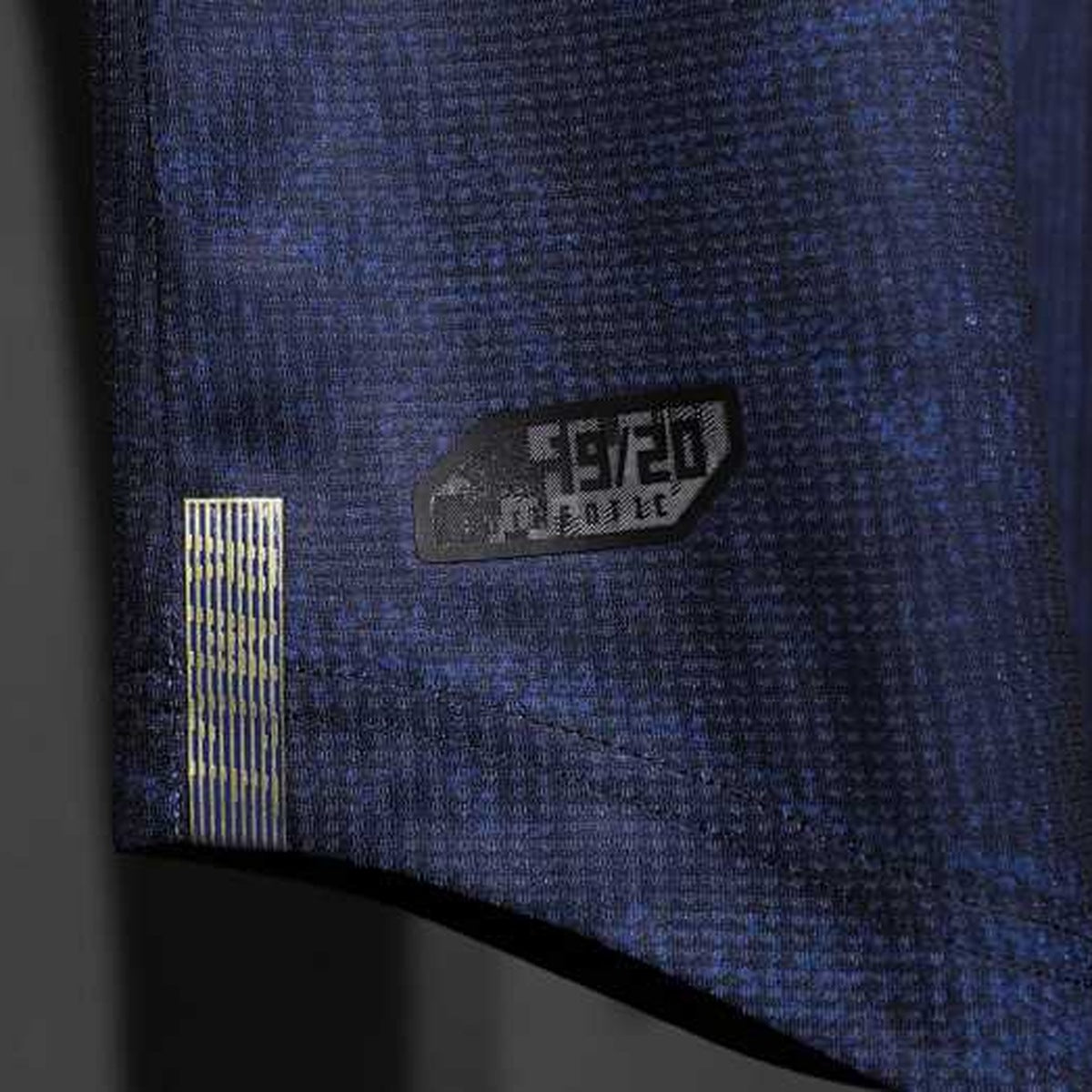 Jersey Real Madrid 2019-20 Visitante azul marino, foto 6 de 9