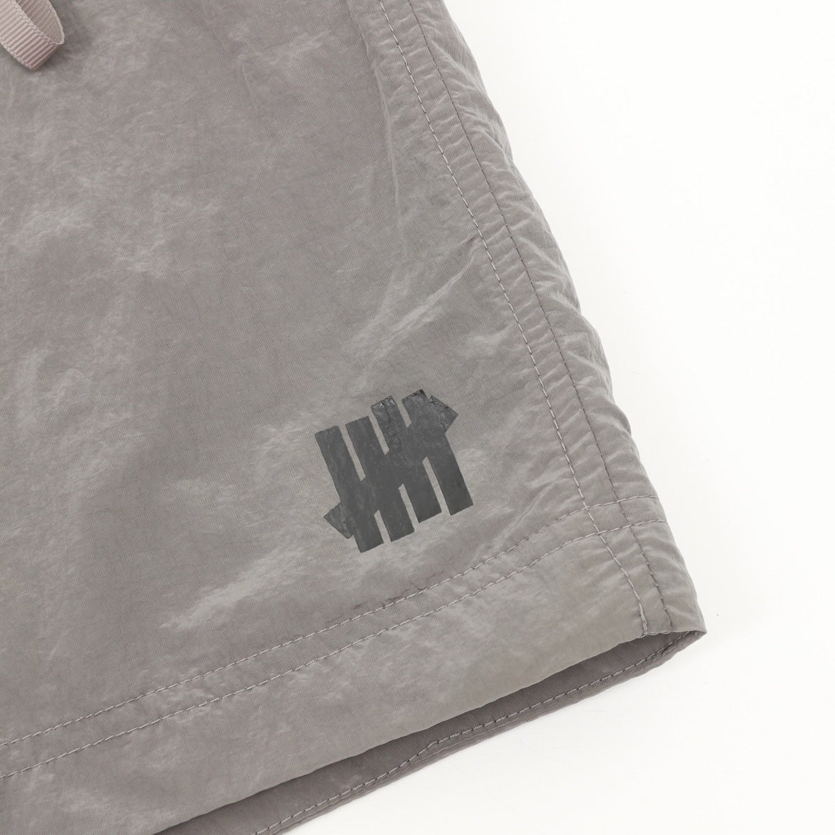 Short UNDEFEATED Gris, foto 6 de 9