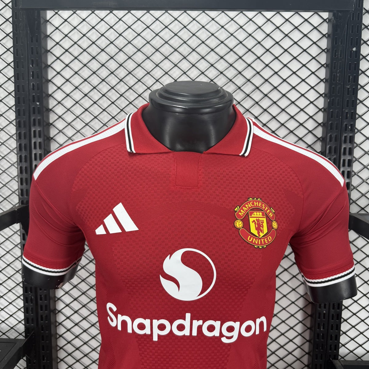 Jersey Manchester United 2026-27 Local rojo, foto 9 de 10