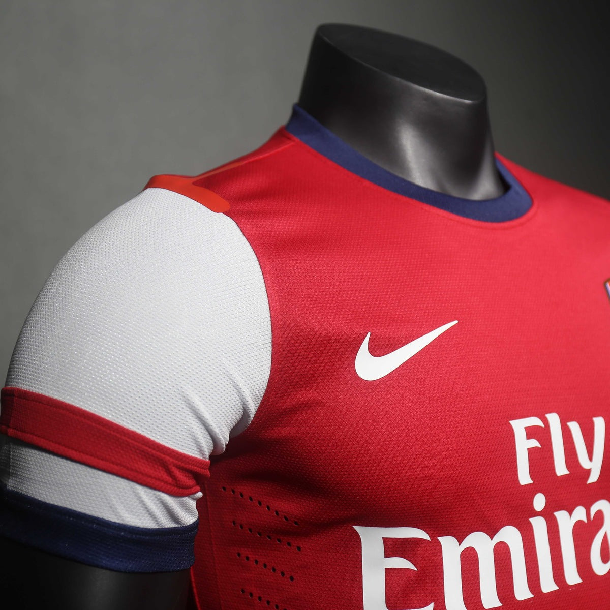 Jersey Arsenal 2012-13 Local rojo, foto 4 de 15