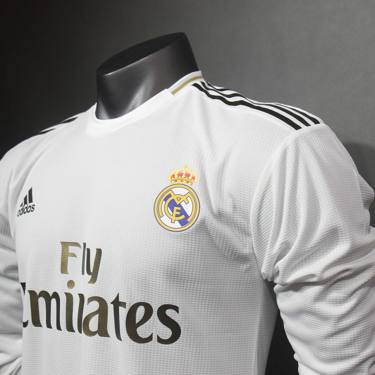 Jersey Real Madrid 2019-20 Local blanco, foto 4 de 8