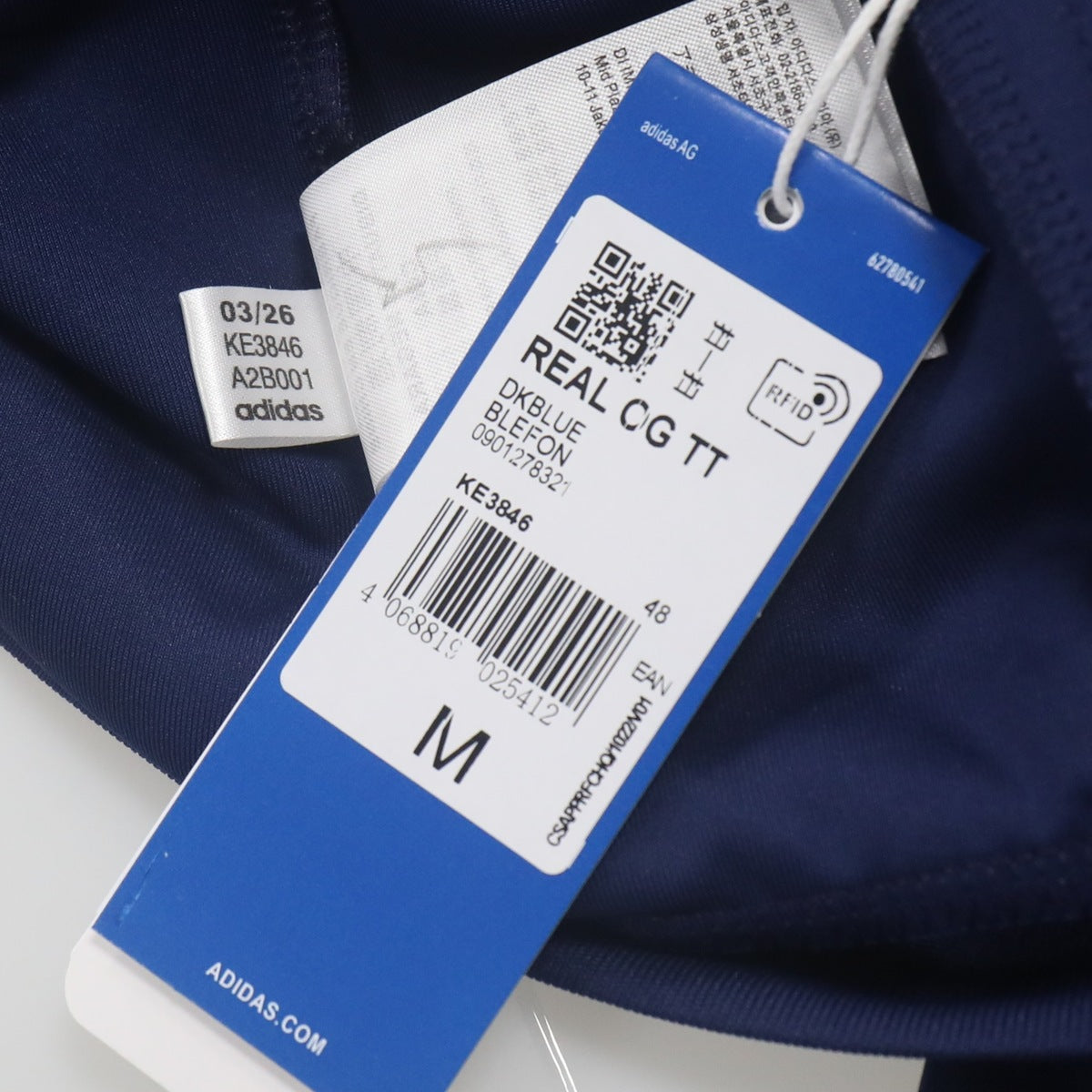 Conjunto Real Madrid adidas TRACK TOP Retro 2026 Azul marino, foto 5 de 11