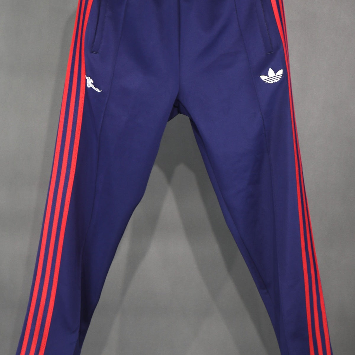 Conjunto Arsenal adidas TRACK TOP Retro 2026 Rojo, foto 4 de 11