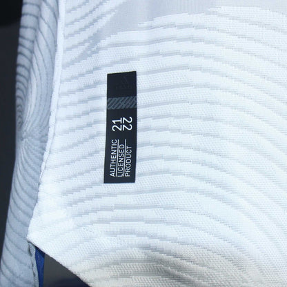 Jersey Real Madrid 2021-22 Local blanco, foto 7 de 10