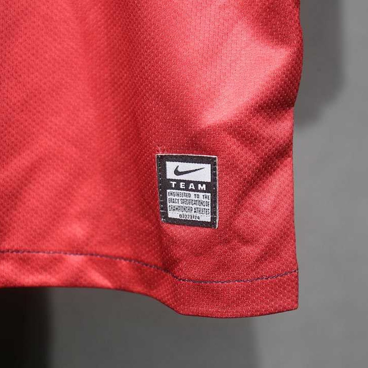 Jersey FC Barcelona 2008-09 Local rojo, foto 7 de 8
