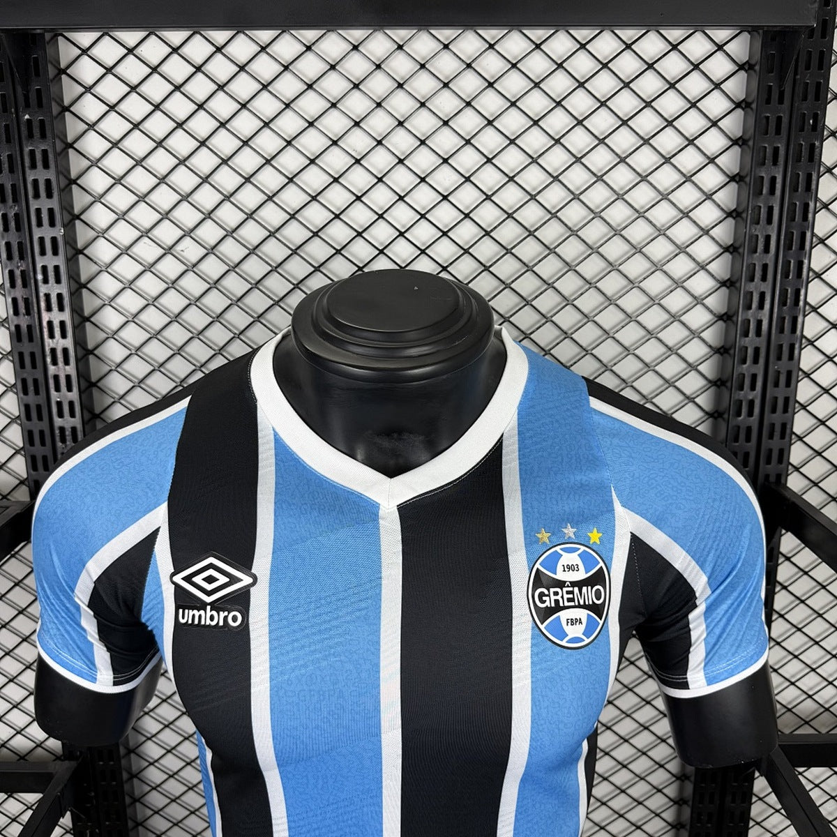 Jersey Grêmio Foot-Ball Porto Alegrense 2024-25 Local azul, foto 10 de 11