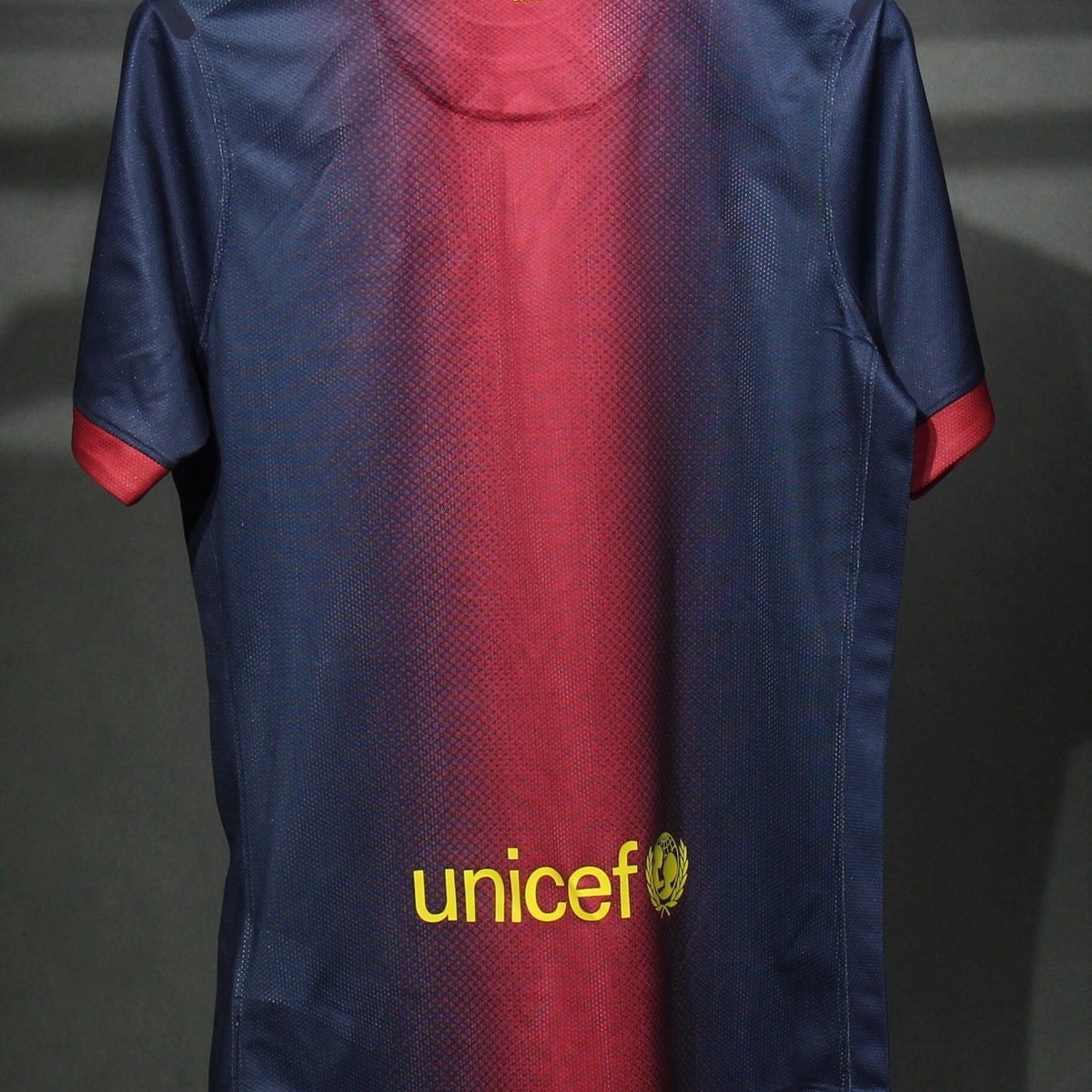 Jersey FC Barcelona 2012-13 Local azul marino, foto 6 de 11