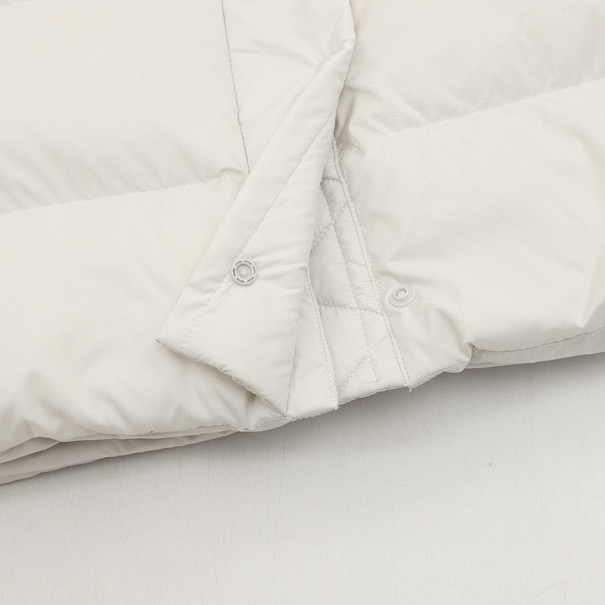 Chamarra de Plumas lululemon Wunder Puff Larga Blanca blanco, foto 4 de 9