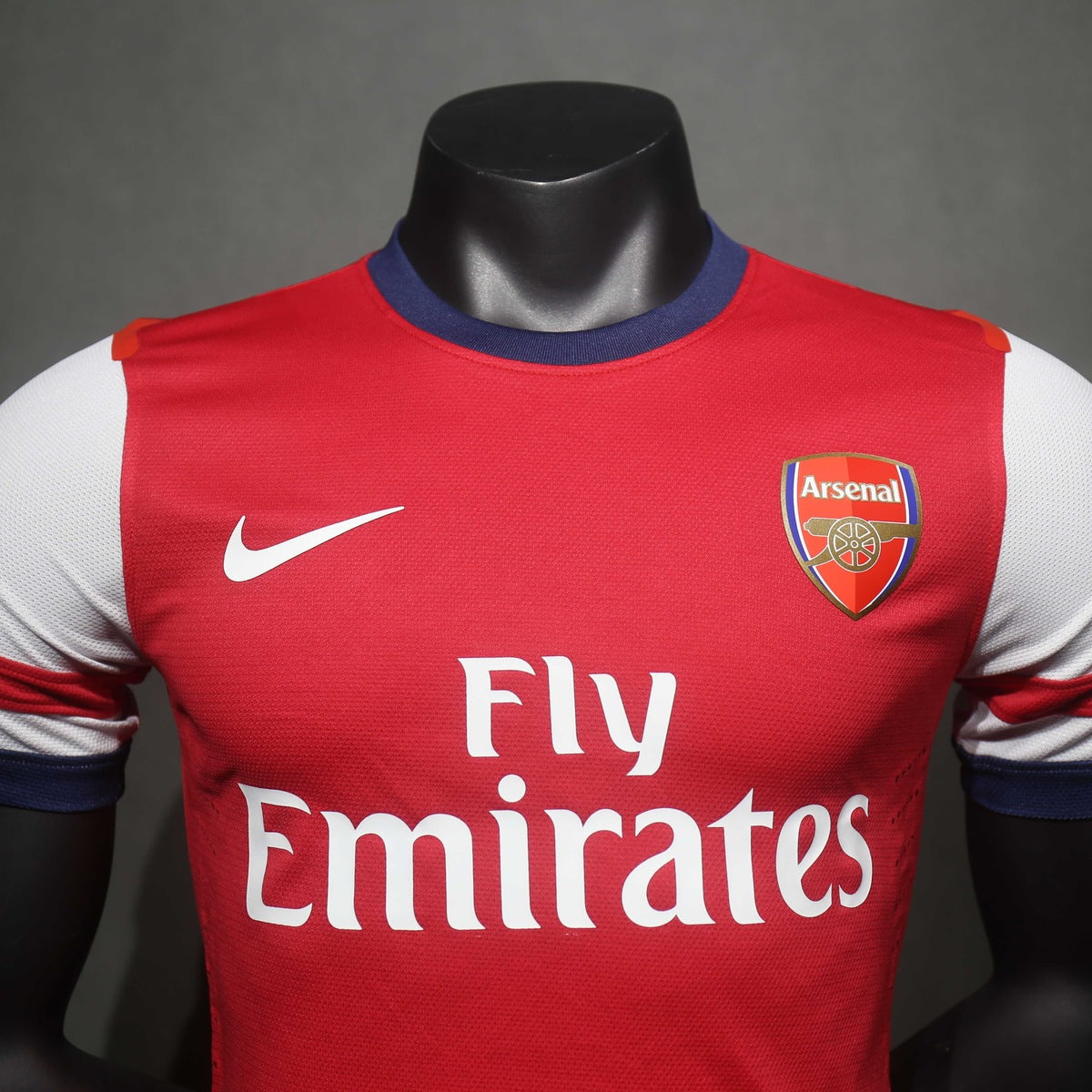 Jersey Arsenal 2012-13 Local rojo, foto 6 de 15
