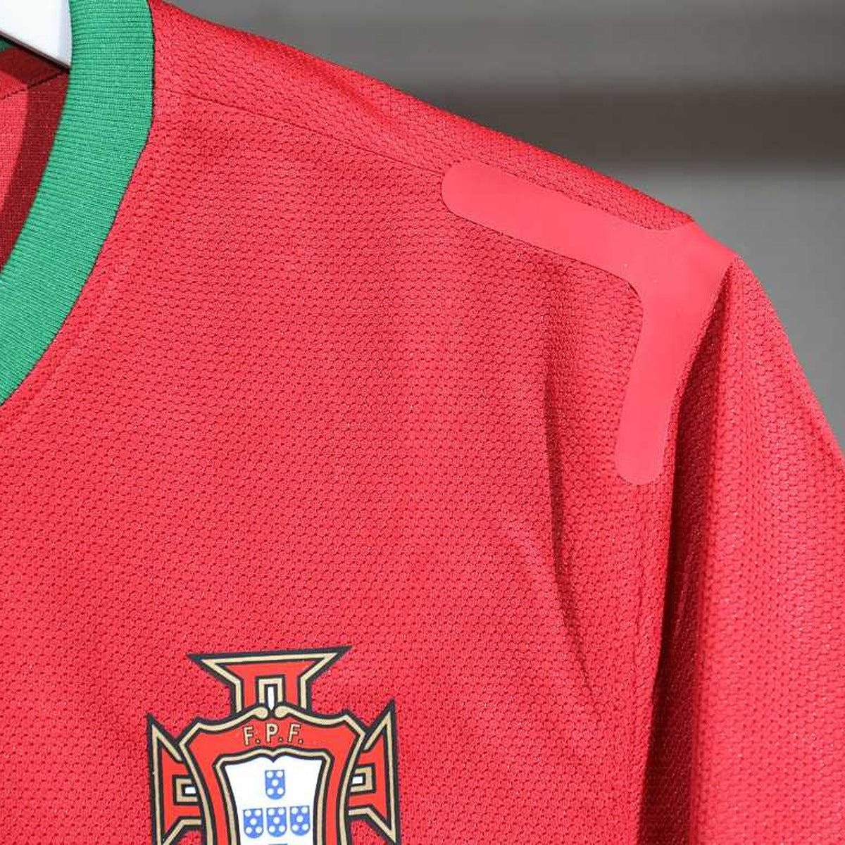 Jersey Portugal 2012 Local rojo, foto 7 de 14