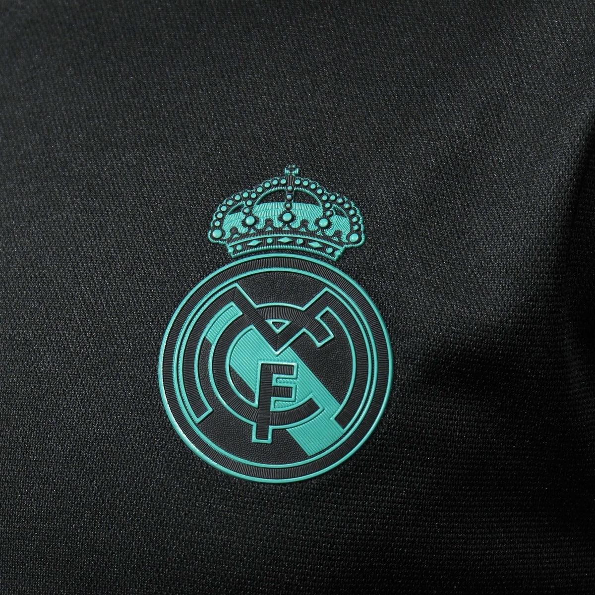 Jersey Real Madrid 2017-18 Visitante negro, foto 5 de 7