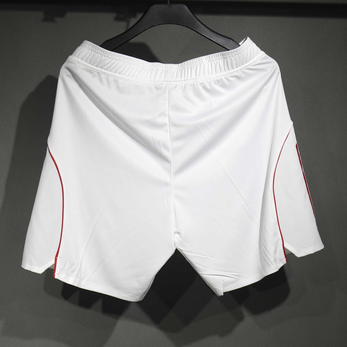 Short Arsenal adidas 2025 Local blanco, foto 2 de 5