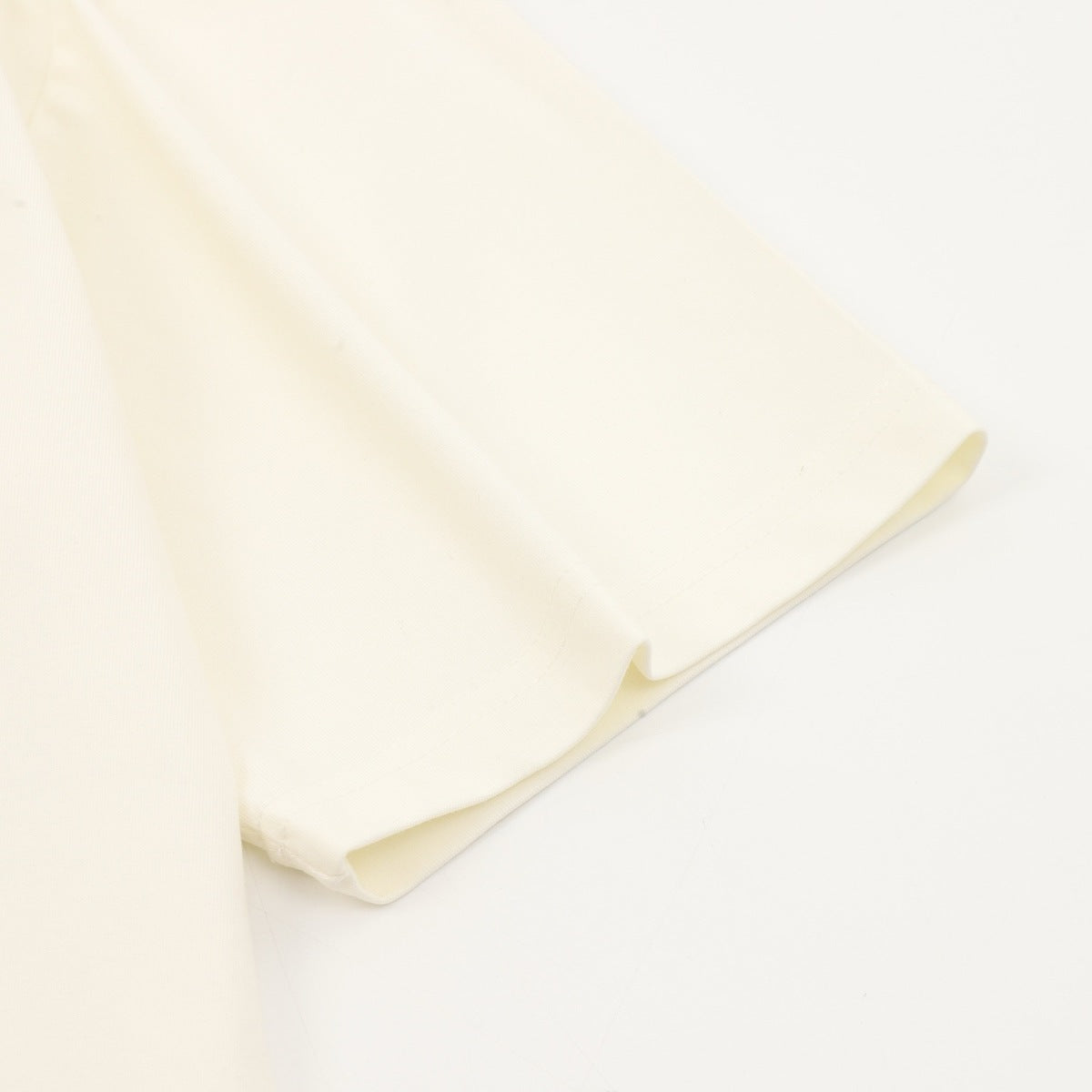 Playera Undefeated Beige, foto 6 de 8