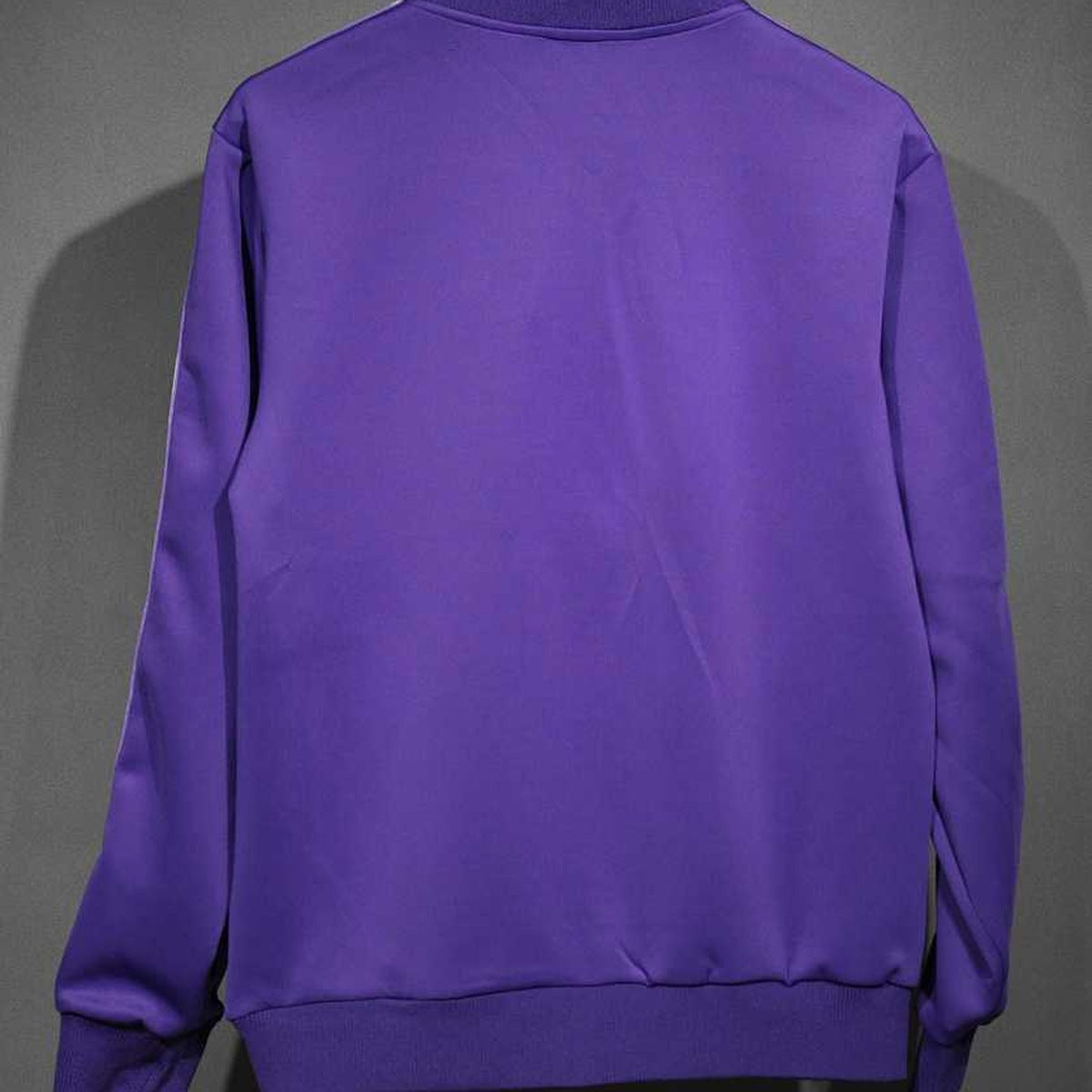 Conjunto Real Madrid adidas Clásico Retro Morado, foto 7 de 13